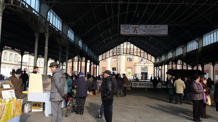 Mercato della terra a Saluzzo (CN)